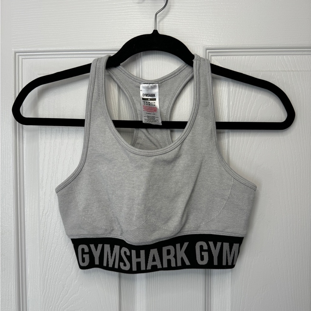 Gymshark Flex Sports Bra in Light
Grey Marl/Black